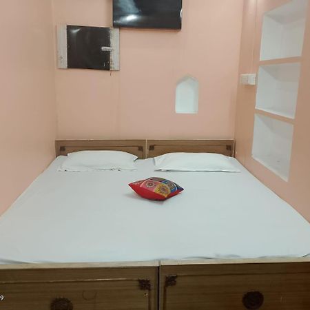 Ganga Paying Guest House Varanasi Quarto foto