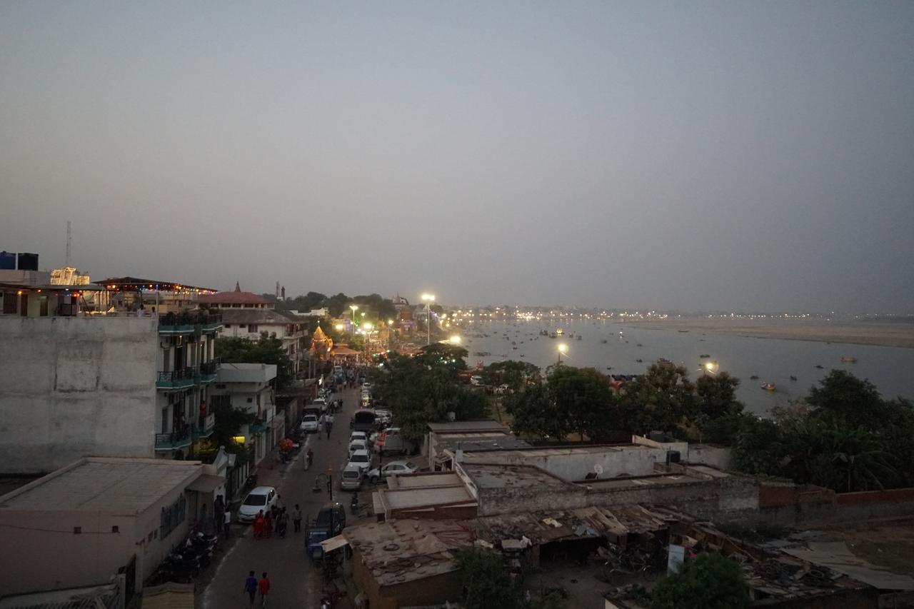 Ganga Paying Guest House Varanasi Exterior foto